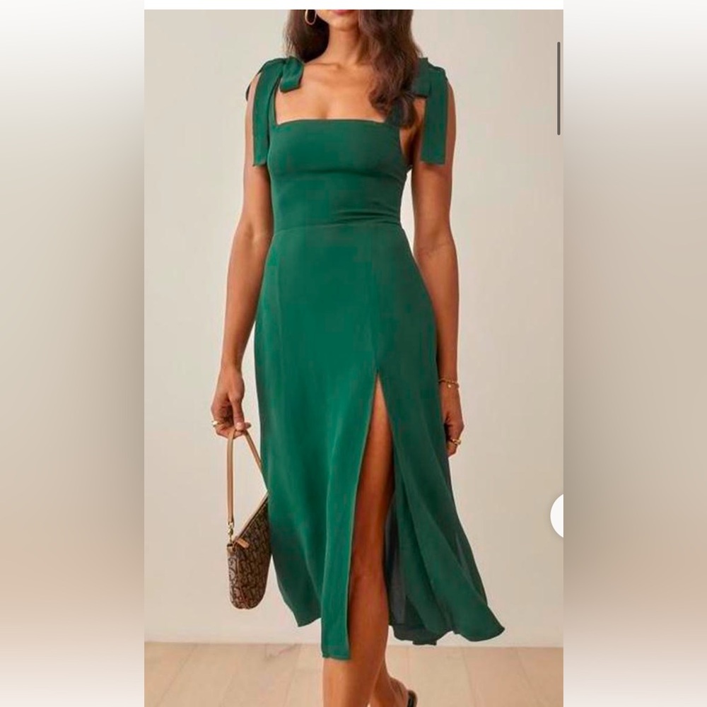 Green Reformation dress. 2P